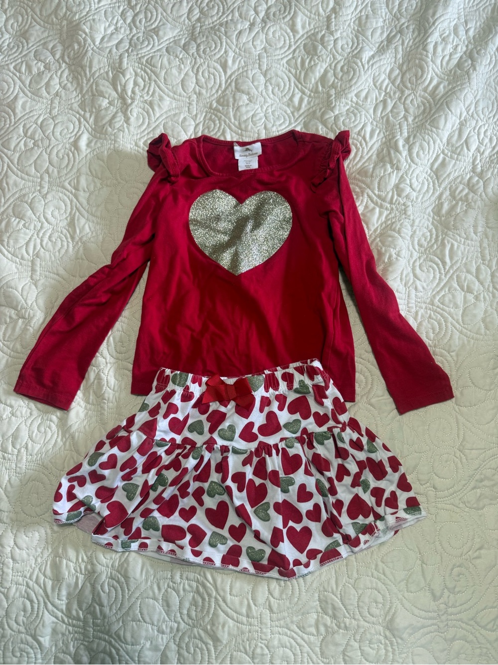 Toddler 4T girls matching skirt set red heart gold glitter Tommy Bahama